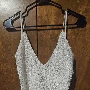 Lulus sequin deess